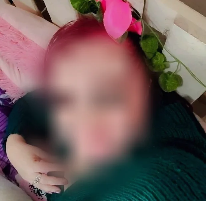 Emelie, 36